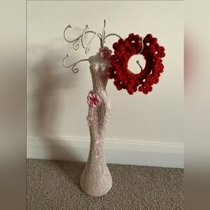 Victorian Mannequin Jewelry Holder for Necklaces Vintage tall gold and white